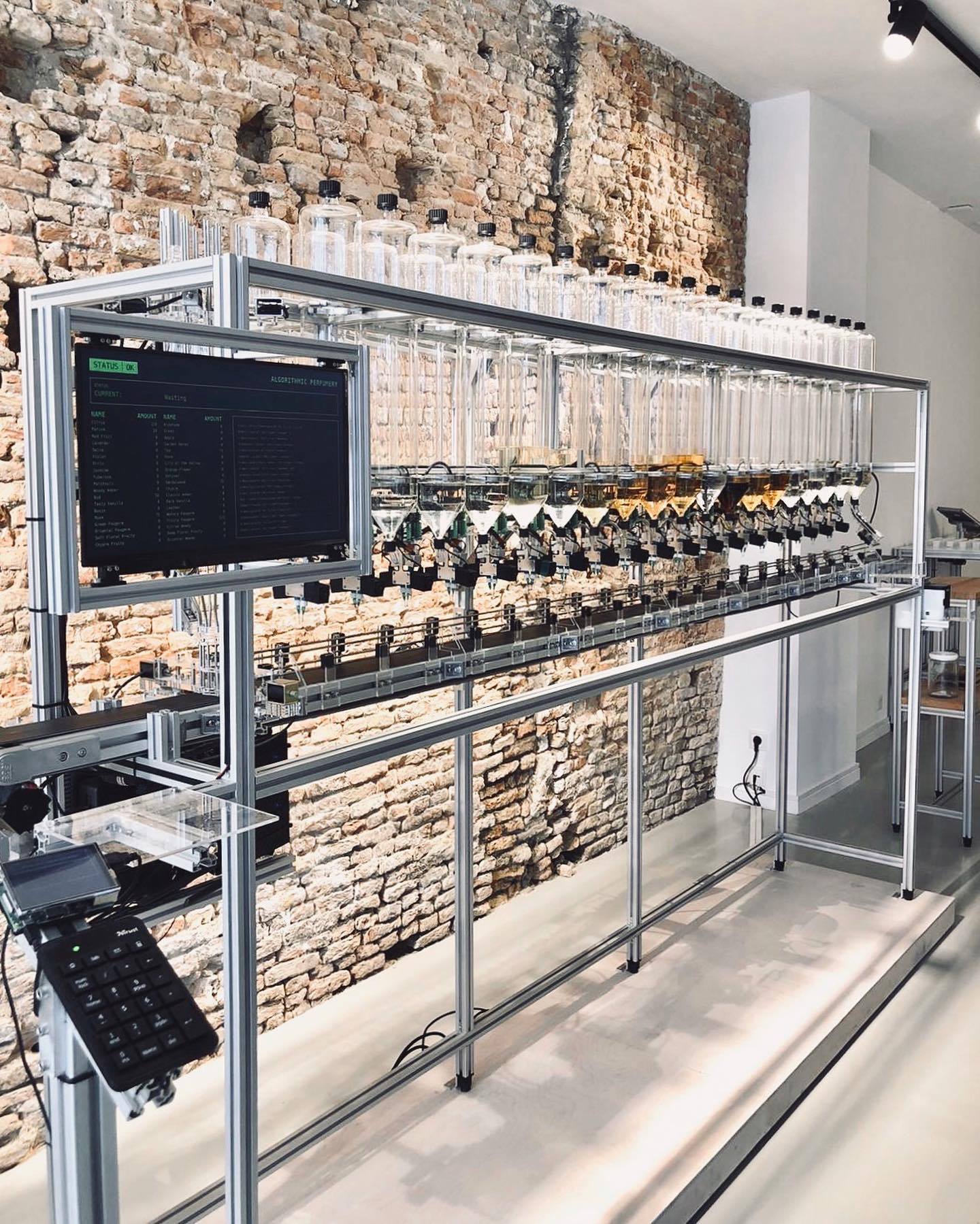 Algorithmic Perfumery